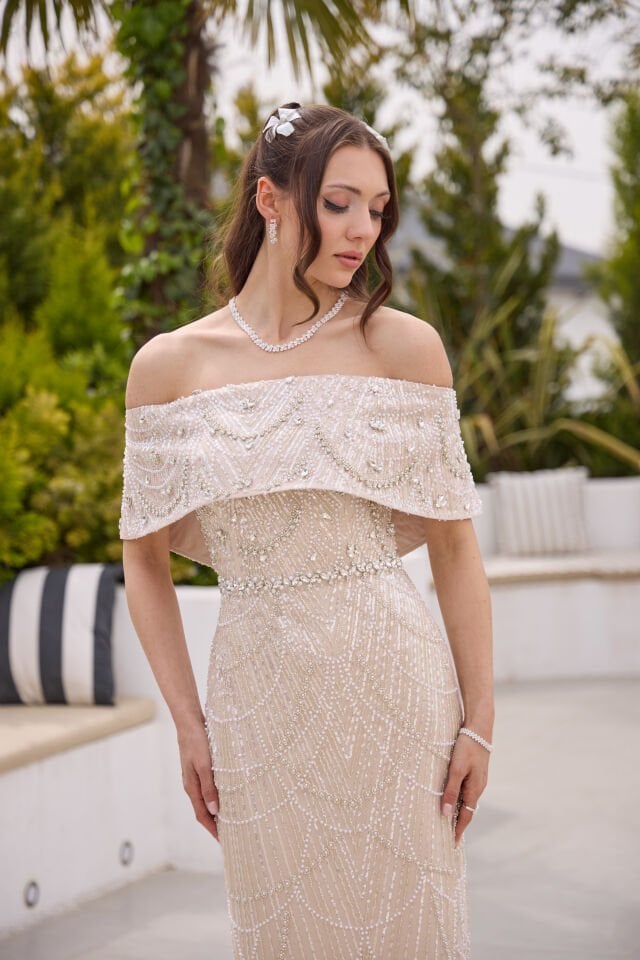 Maria Bej İnci & Kristal İşlemeli Elbise