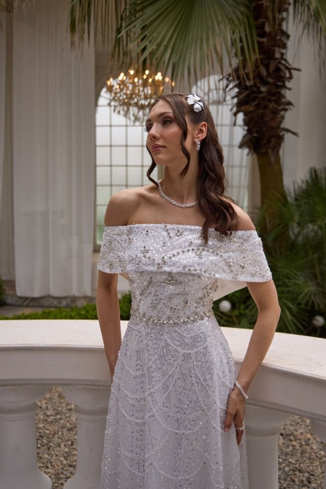 Maria Beyaz İnci & Kristal İşlemeli Prenses Elbise