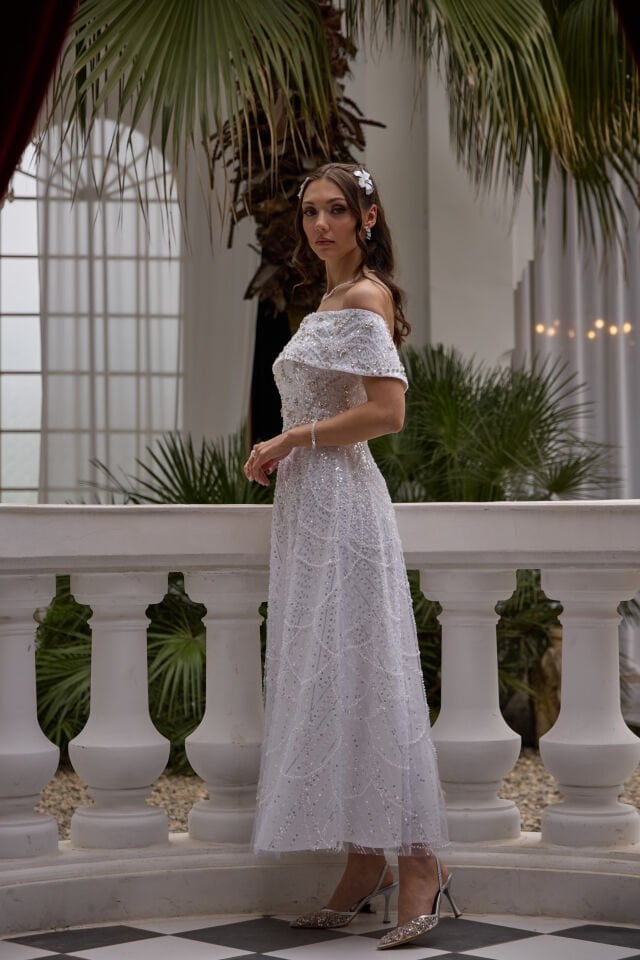 Maria Beyaz İnci & Kristal İşlemeli Prenses Elbise