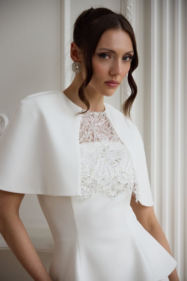 Lena Beyaz Dantel İşlemeli Bolero Detaylı Elbise